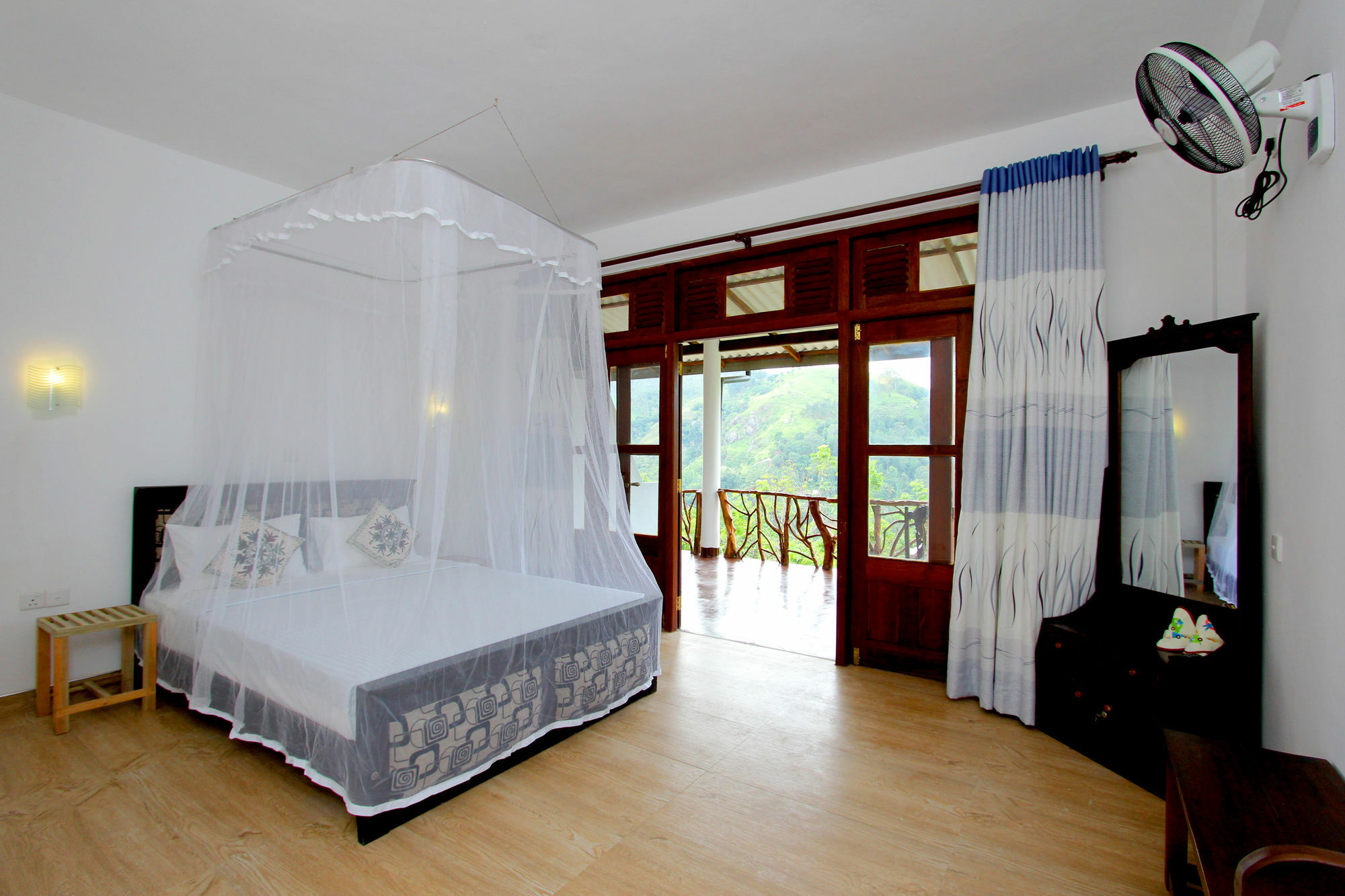 Mount Blue View Guest Inn Ella Bagian luar foto