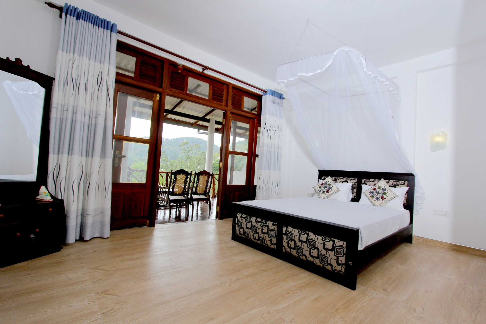Mount Blue View Guest Inn Ella Bagian luar foto